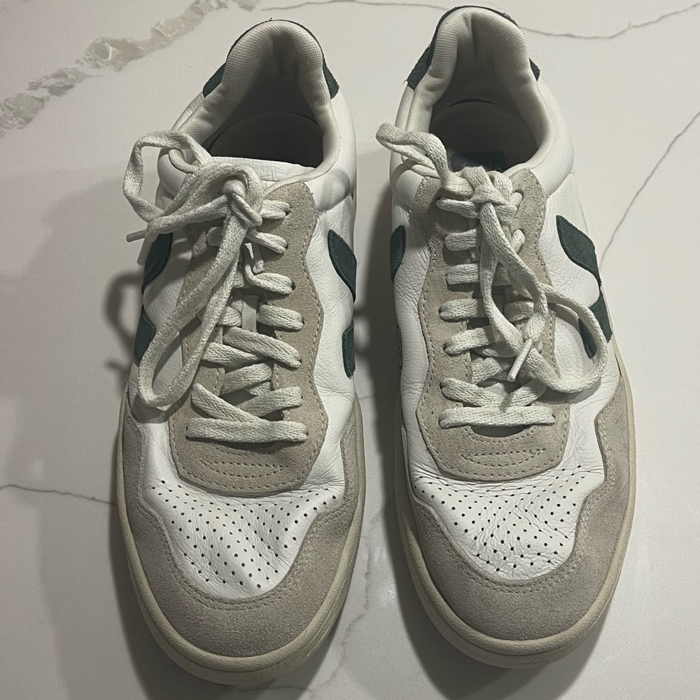 VGUC Anthropologie Veja V-90 Sneaker - 10 - Picture 4 of 10